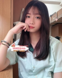 制服小清新 氣質看起來乖巧單純