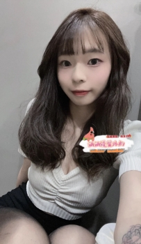 剛畢業不久的大學生妹妹 嗲嗲的叫床聲超有快感