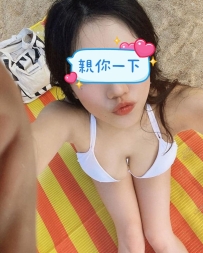 床上姿勢花樣多多 超級好相處哦