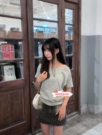 初次下海的大學音樂系播音員