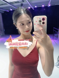 舞蹈老師兼差 皮膚白皙 可無套吹 舌吻 69 品鮑